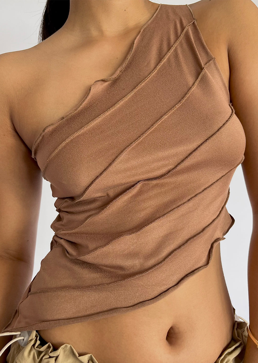 Top Asimetric - Chocolate